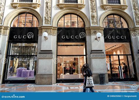 gucci in mall|mall Gucci outlet italy.